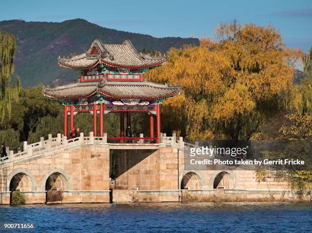 beijing summer palace - ostasien stock pictures, royalty-free photos & images