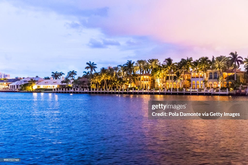 Sunset at Fort Lauderdale canals. Luxury yachts in Las Olas Boulevard, Florida, USA