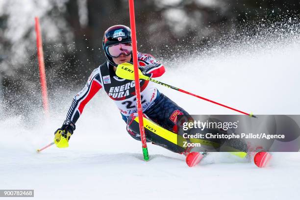 Erin Mielzynski of Canada competes during the Audi FIS Alpine Ski World Cup Women's Slalom on January 3, 2018 in Zagreb, Croatia.