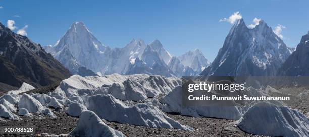 panoramic landscape of karakoram range including gasherbrum massif, mitre peak, and baltoro glacier, k2 trek, pakistan - skardu stock pictures, royalty-free photos & images