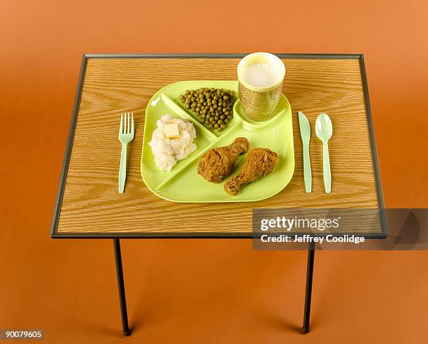 tv dinner tray with dinner - tv dinner stock pictures, royalty-free photos & images