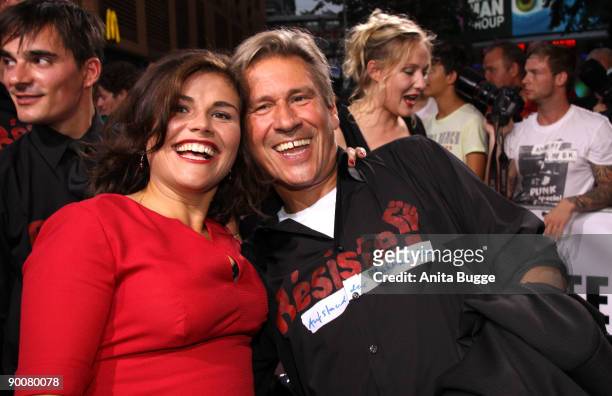 Actors Katharina Wackernagel and Michael Kind attend the First Steps Awards 2009 at the Theater am Potsdamer Platz on August 25, 2009 in Berlin,...