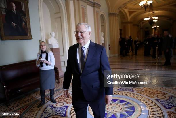 Former U.S. Vice President Walter Mondale walks outside the U.S. Senate chamber in the U.S. Capitol January 3, 2018 in Washington, DC. Mondale was at...
