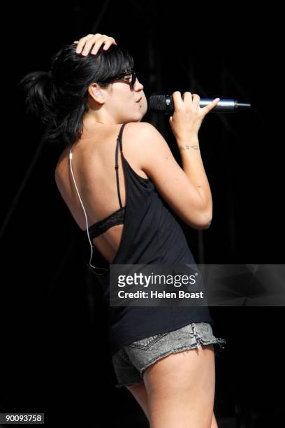 Lilly Allen performs on stage on the first day of V Festival at Hylands Park on August 22, 2009 in Chelmsford, England.