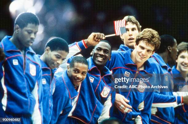 Los Angeles, CA Patrick Ewing, Vern Fleming, Alvin Robertson, Michael Jordan, Joe Kleine, Jon Koncak, Chris Mullin, Men's Basketball USA vs. Spain,...