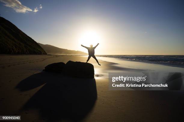 Sunset Raglan 264 Raglan Beach New Zealand Stock Photos, High-Res Pictures, and ...