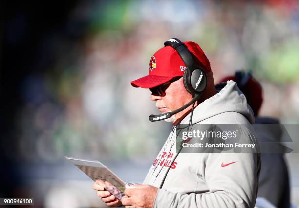 Head Coach Bruce Arians of the Arizona Cardinals against the Seattle Seahawks at CenturyLink Field on December 31, 2017 in Seattle, Washington.