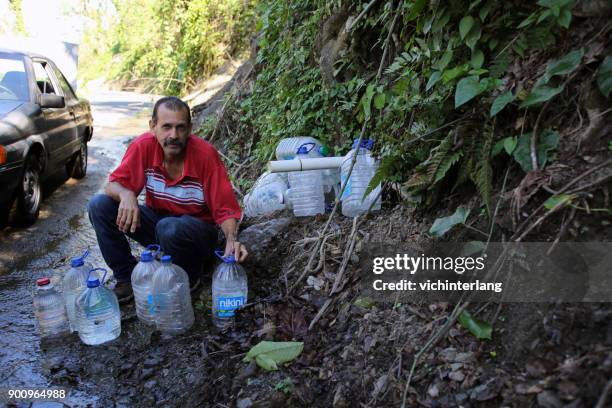 puerto rico herstel, dec., 2017 - puerto rico hurricane stockfoto's en -beelden