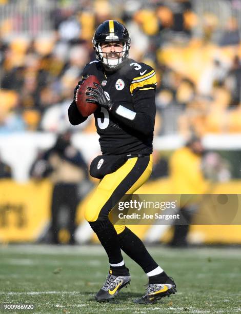 Landry Jones of the Pittsburgh Steelers in action during the game against the Cleveland Browns at Heinz Field on December 31, 2017 in Pittsburgh,...