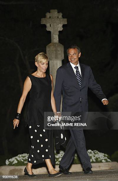 Spanish Prime Minister Jose Luis Zapatero and his wife Sonsoles Espinosa arrive at the Marivent Palace in Palma de Mallorca on August 26, 2009 where...