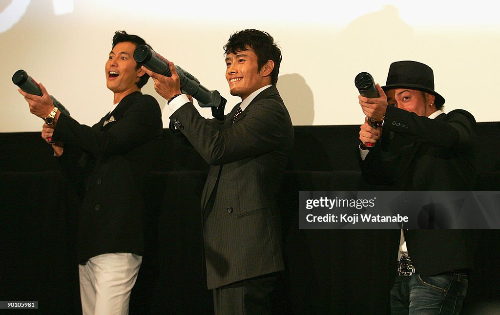 "Good, Bad, Wierd" Stage Greeting