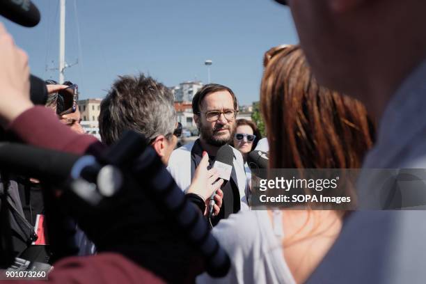 Member of Msf seen being interviewed by the media. About 1500 african refugees land in Naples from Vos Prudence, a rescue boat of Medecins Sans...