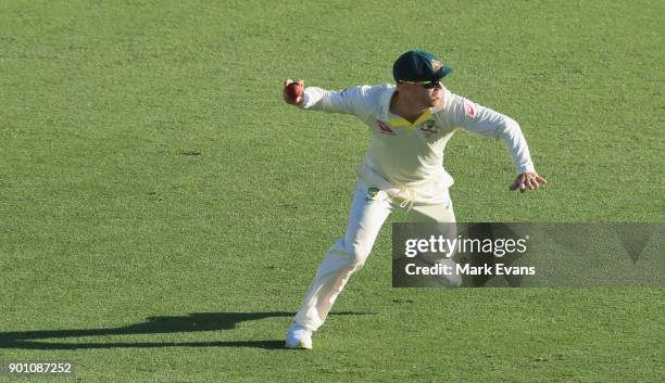 David Warner of Australia fields during day one of the Fifth Test match in the 2017/18 Ashes Series between Australia and England at Sydney Cricket...