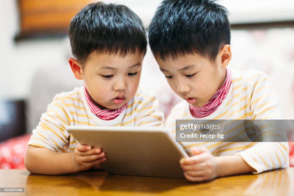 Brothers Reading Digital Tablet