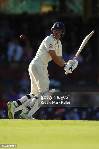 Dawid Malan of England bats during day one of the Fifth Test match in the 2017/18 Ashes Series between Australia and England at Sydney Cricket Ground...