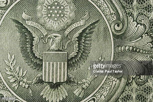 dollar bill detail - us currency stockfoto's en -beelden