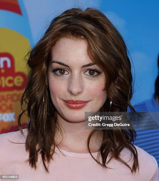 Anne Hathaway