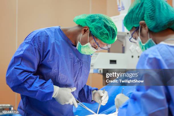 emergency room - general anaesthetic stock pictures, royalty-free photos & images