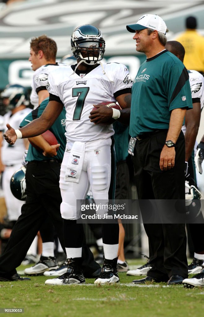 Jacksonville Jaguars v Philadelphia Eagles