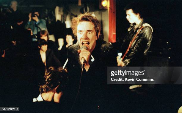 Singer Johnny Rotten and bassist Sid Vicious performing with English punk band the Sex Pistols at Ivanhoe's, Huddersfield, on Christmas day 1977.