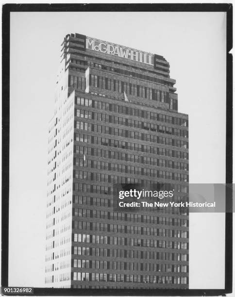 Raymond Irving Photos and Premium High Res Pictures - Getty Images