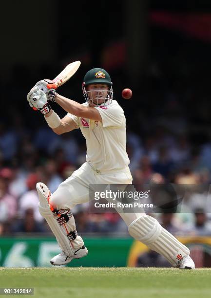 David Warner of Australia bats during day two of the Fifth Test match in the 2017/18 Ashes Series between Australia and England at Sydney Cricket...