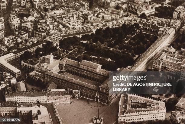 The Quirinal Palace seen from above, Rome, Italy, photo from L'illustrazione Italiana, year LXI, n 29, July 22, 1934.