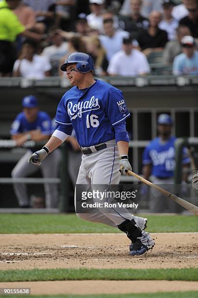 Billy Butler of the Kansas City Royals bats against the Chicago White Sox on August 19, 2009 at U.S. Cellular Field in Chicago, Illinois. The White...