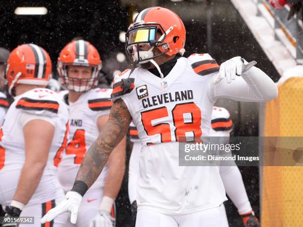 Linebacker Christian Kirksey of the Cleveland Browns walks onto the field prior to a game on December 31, 2017 against the Pittsburgh Steelers at...
