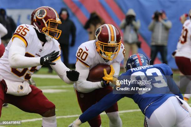 Wide Receiver Jamison Crowder of the Washington Redskins in action against the New York Giants at MetLife Stadium on December 31, 2017 in East...