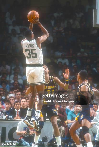 Reggie Lewis Reggie Lewis Photos and Premium High Res Pictures - Getty Images