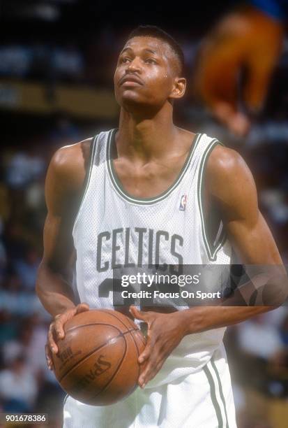 Reggie Lewis Reggie Lewis Nba Photos and Premium High Res Pictures - Getty Images