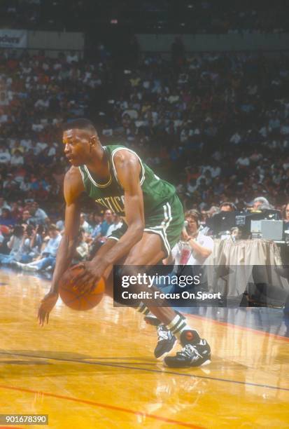 Reggie Lewis Reggie Lewis Photos and Premium High Res Pictures - Getty Images
