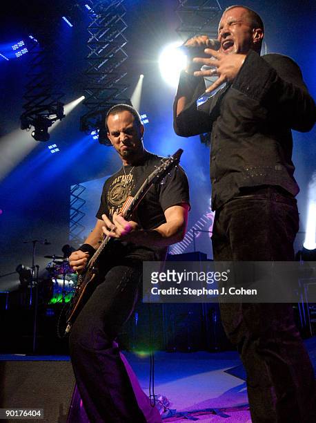 Scott Stapp and Mark Tremontiof Creed performs at the Riverbend Music Center on August 28, 2009 in Cincinnati, Ohio.