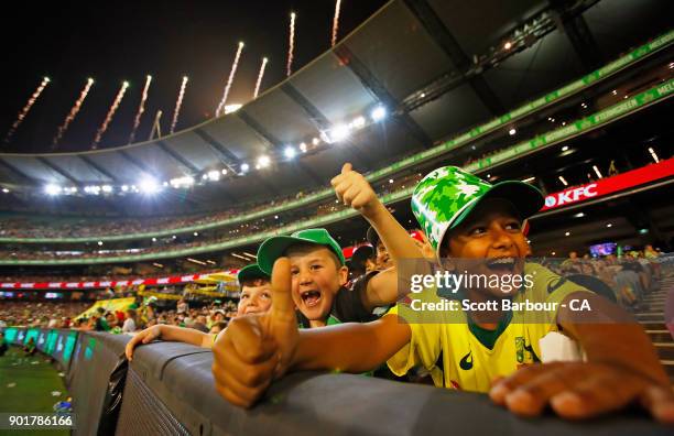 General view as Stars fans in the crowd show their support during the Big Bash League match between the Melbourne Stars and the Melbourne Renegades...