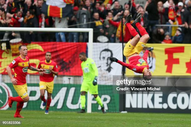 Kevin Schur jubilates as he scores the first goal of Le Mans during the french National Cup match between Le Mans and Lille on January 6, 2018 in Le...