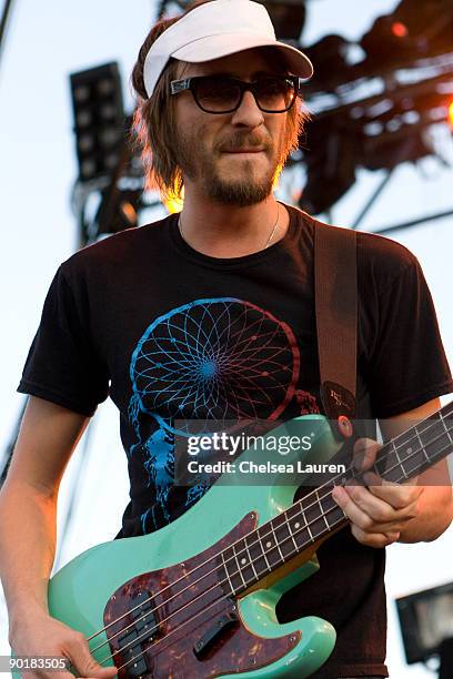 Rob Hampton of Band of Horses performs on day 1 of the 2009 San Diego Street Scene Music Festival on August 28, 2009 in San Diego, California.