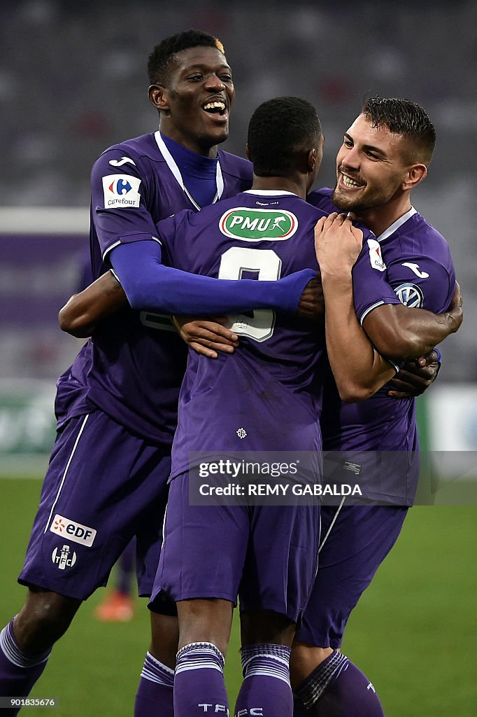 FBL-FRA-CUP-TOULOUSE-NICE