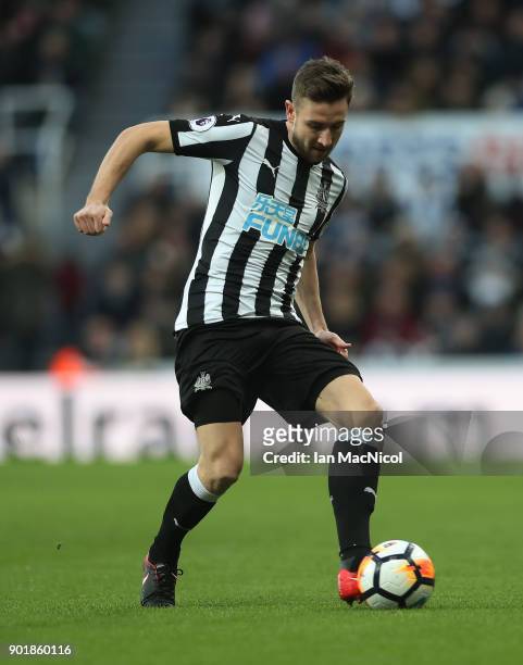 Paul Dummett of Newcastle United controls the ball during the Emirates FA Cup third round match between Newcastle United and Luton Town at St James'...