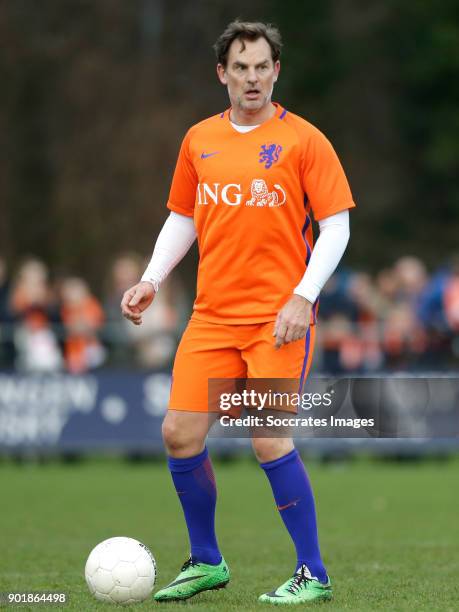 Frank de Boer of Ex-Internationals during the match between Koninklijke HFC v Ex Internationals on January 6, 2018 in Haarlem Netherlands