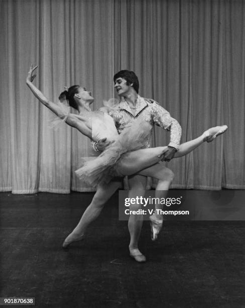 Ballet dancers Mikhail Baryshnikov and Alla Sizova of the Kirov Ballet rehearse the pas de deux from 'Coppelia' at the Royal Festival Hall in London,...