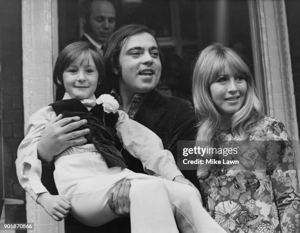 Cynthia Lennon, the former wife of Beatle John Lennon, and Italian hotelier Robert Bassanini after their wedding at Kensington Register Office in...