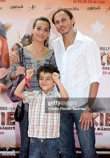 Luca Verhoeven and wife Stephanie and son Patrice attend the premiere of 'Vicky The Viking' at Mathaeser cinema on August 30, 2009 in Munich, Germany.