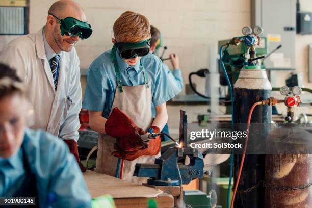 stem lesson in school - welder stock pictures, royalty-free photos & images