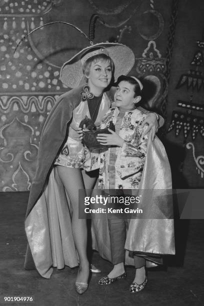 British singer Yana and comic actor Jimmy Clitheroe rehearsing for the Christmas pantomime 'Aladdin' at the Golders Green Hippodrome, London, 22nd...