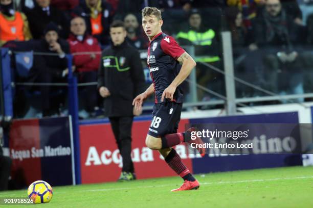 Nicolo Barella of Cagliari in action during the serie A match between Cagliari Calcio and Juventus at Stadio Sant'Elia on January 6, 2018 in...