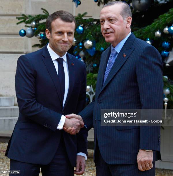 President Emmanuel Macron of France receives Turkish President Recep Tayyip Erdogan at the Elysée Palace on January 5, 2018 in Paris, France. Main...