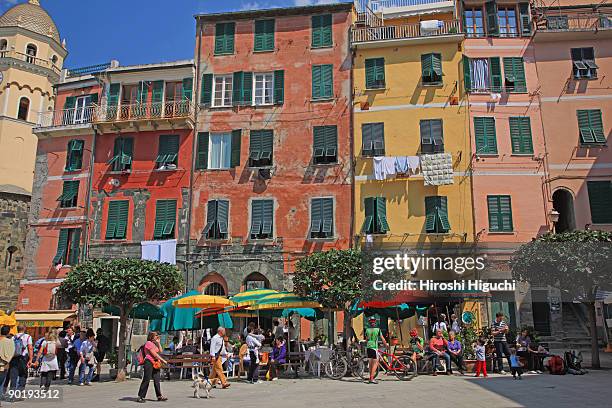 cinque terre - cinco tierras fotografías e imágenes de stock