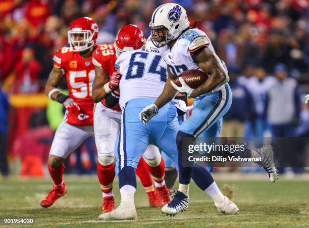 Running back Derrick Henry of the Tennessee Titans makes a jump cut during the third quarter of the AFC Wild Card Playoff Game against the Kansas...