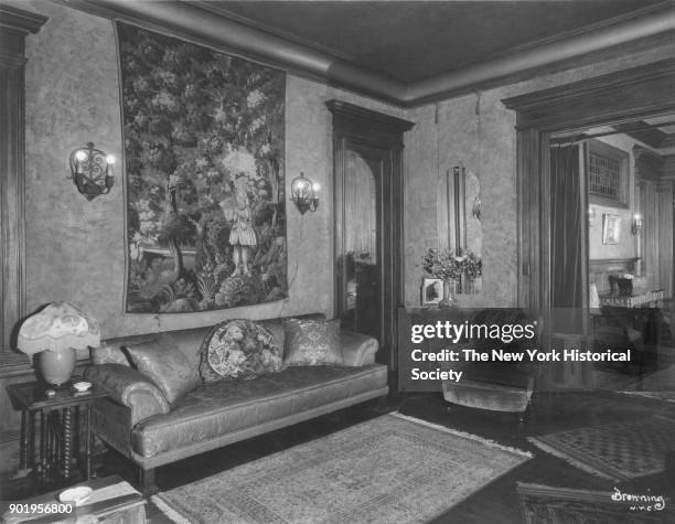 Former home of Fanny Brice, 76th Street, sitting room, Long Island, New York, New York, 1929.